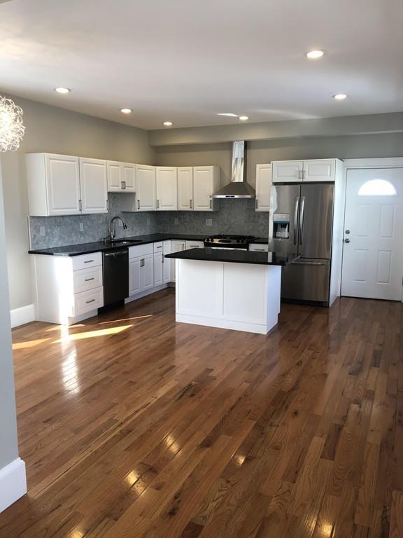 16 East Cottage St - Photo 1
