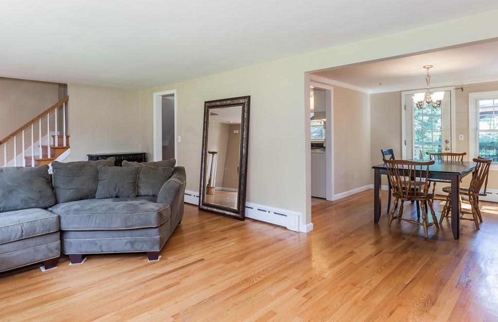 530 Converse St - Photo 1