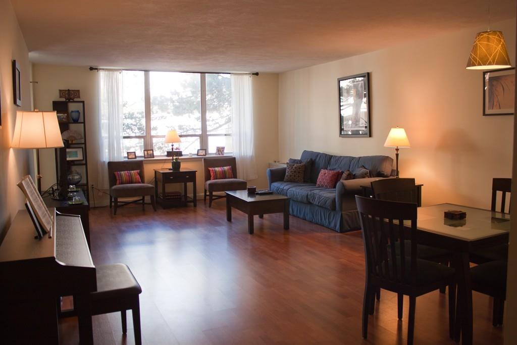 41 Park - Photo 1