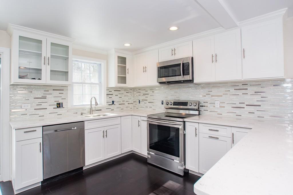 86 Marion Rd - Photo 1
