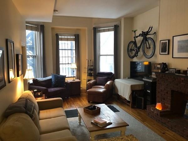 224 Commonwealth Avenue - Photo 1