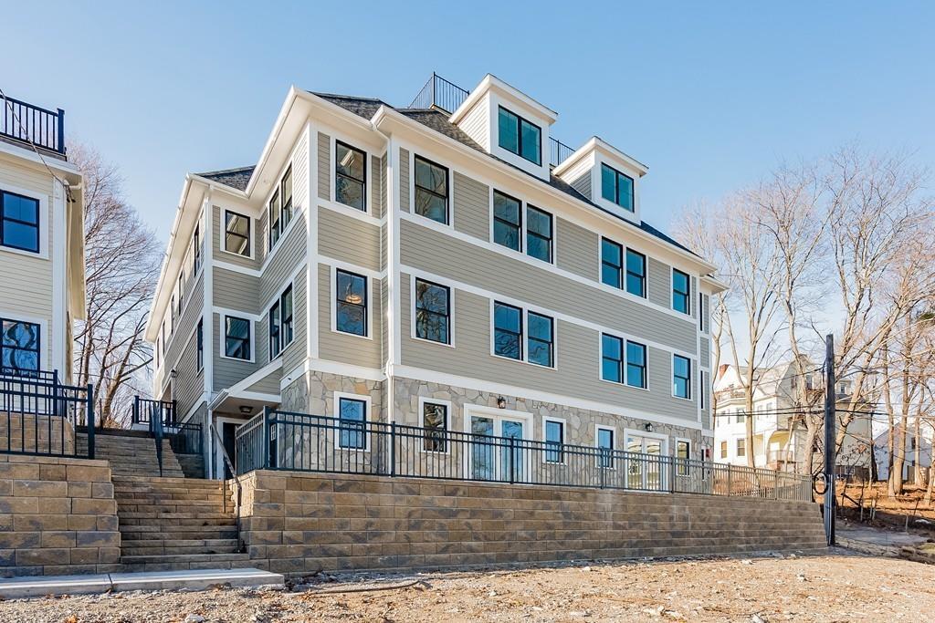 167 Poplar Street - Photo 1