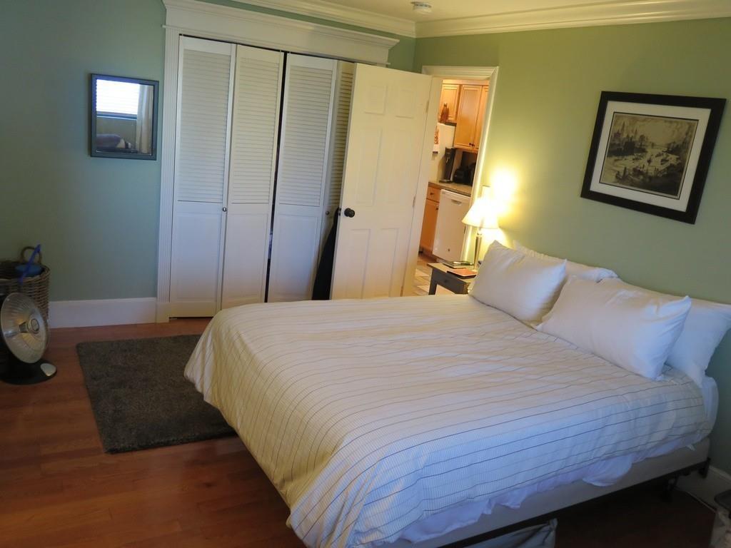 7-9 Thomas Park - Photo 1