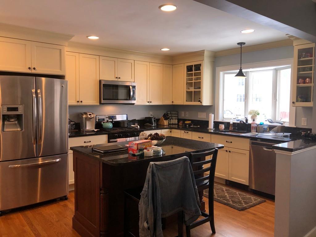 39 Irving - Photo 1