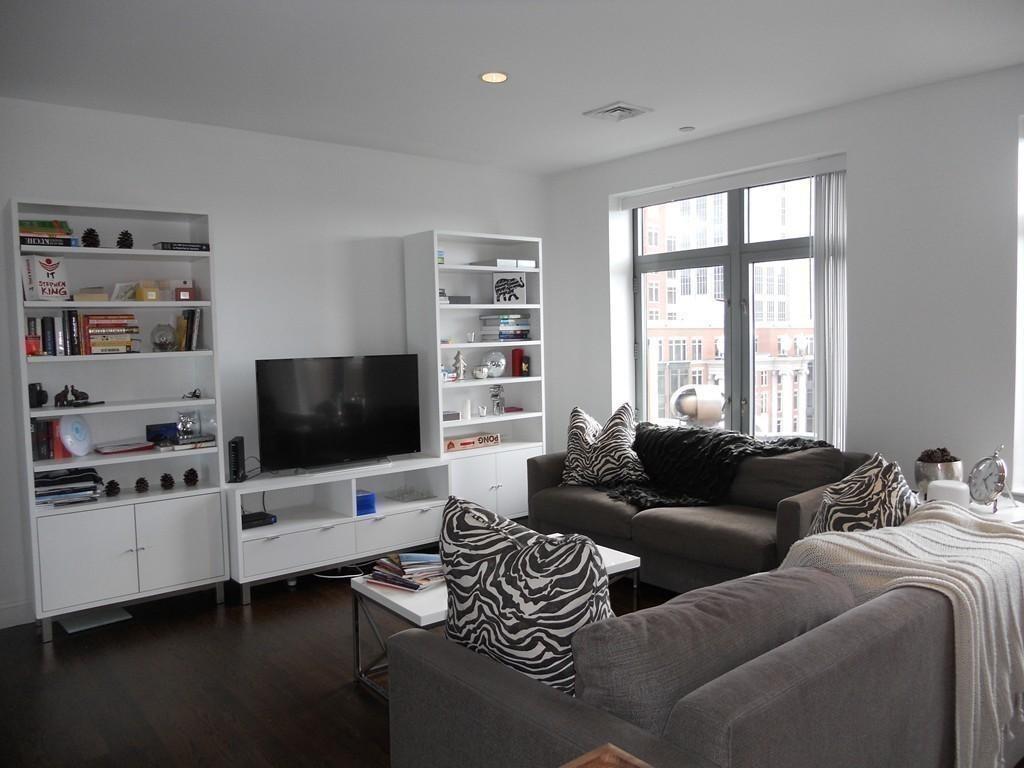 425 Boylston Street - Photo 1