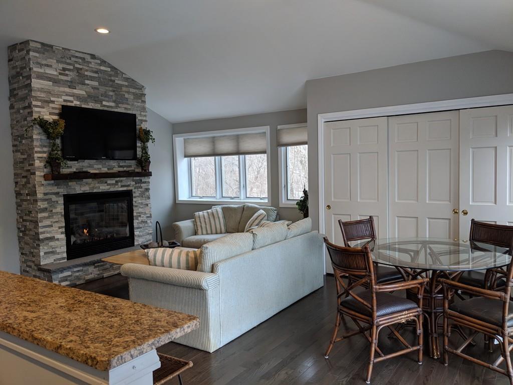 12 Hollywood Drive - Photo 1
