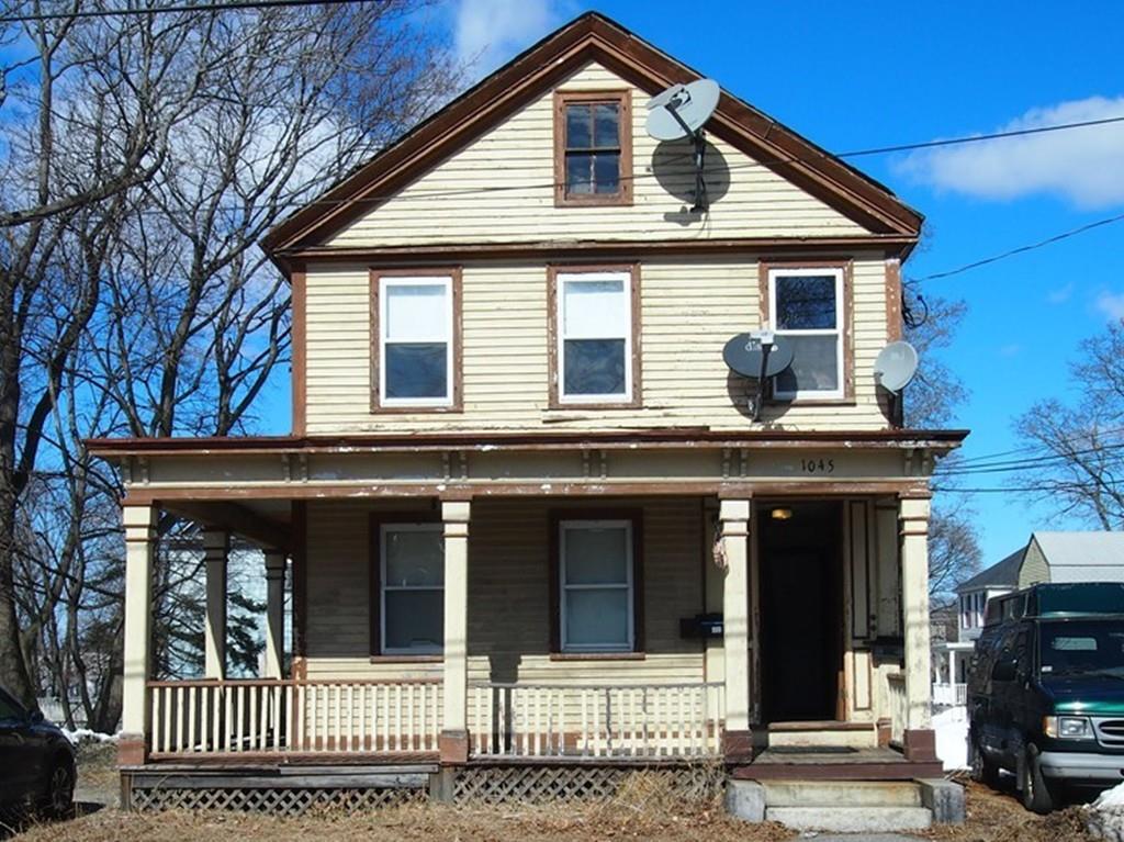 1045 Middlesex Street - Photo 1