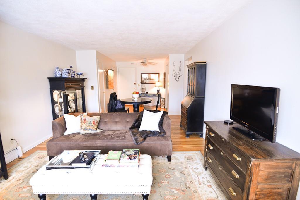 20 Radcliffe Road - Photo 1