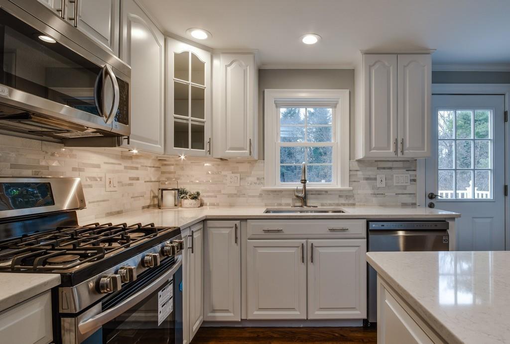 118 Concord - Photo 1
