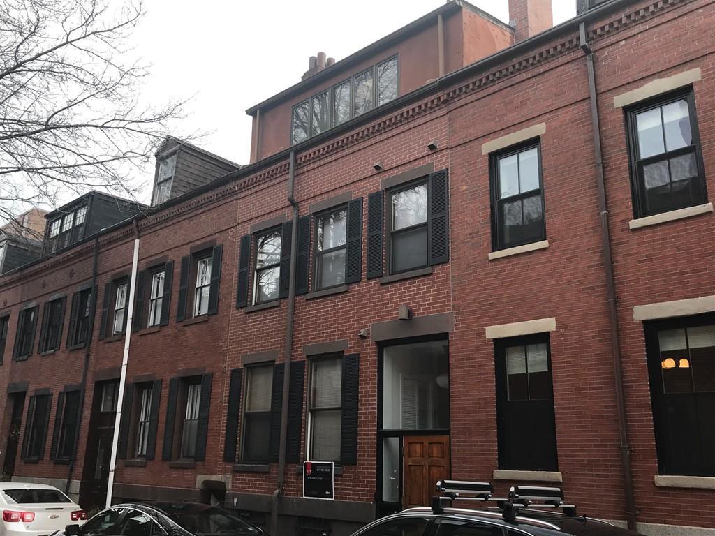 11 Bradford St - Photo 1