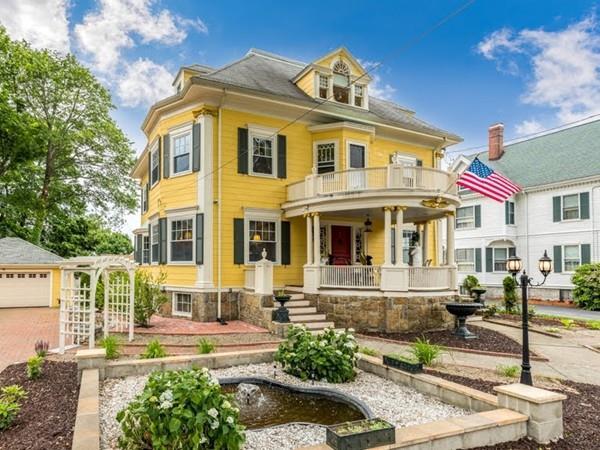 118 Bellevue Ave - Photo 1