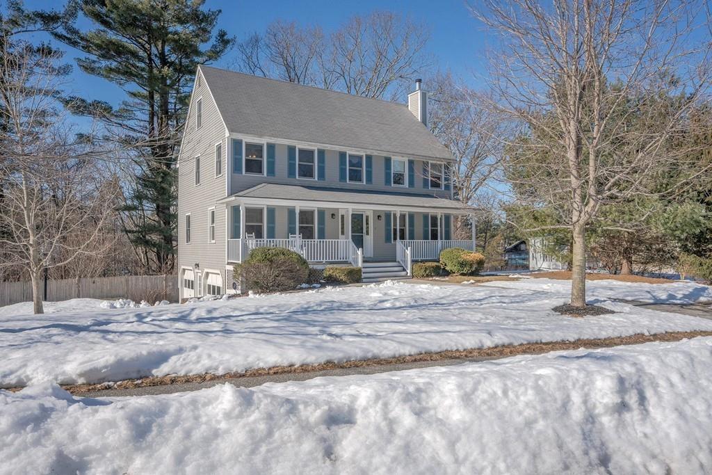 3 Emerald Ave - Photo 1