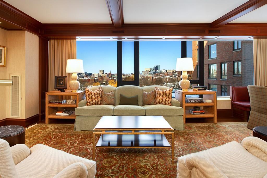220 Boylston St - Photo 1