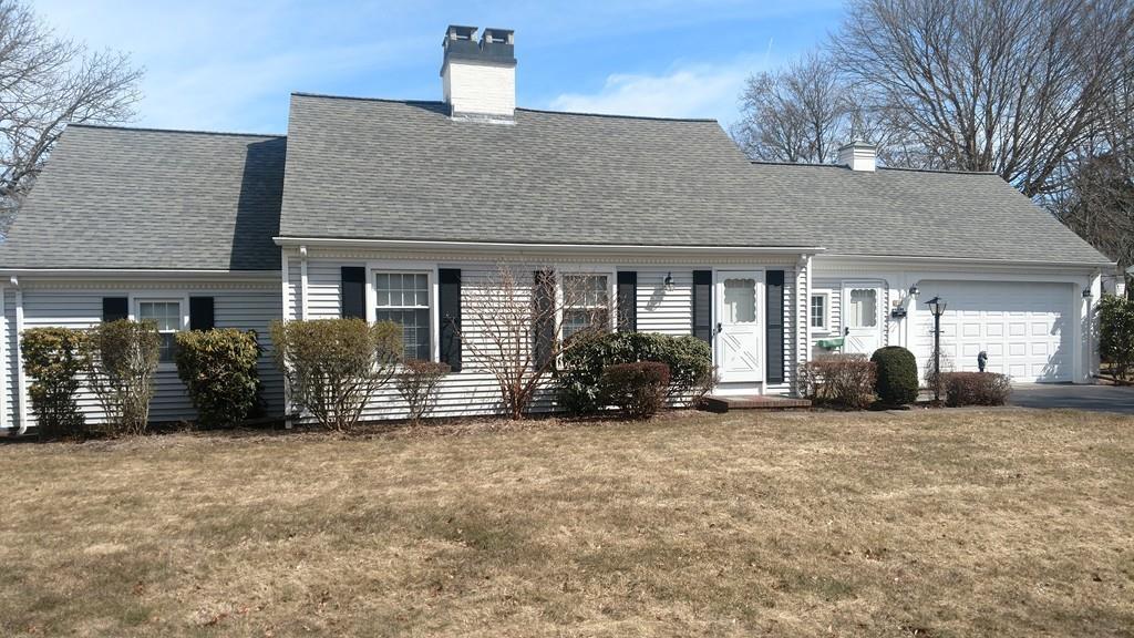 44 Brewster St - Photo 1