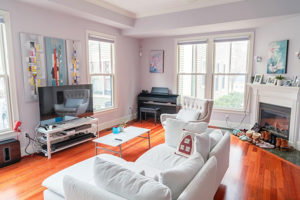 1460 Cambridge Street - Photo 1
