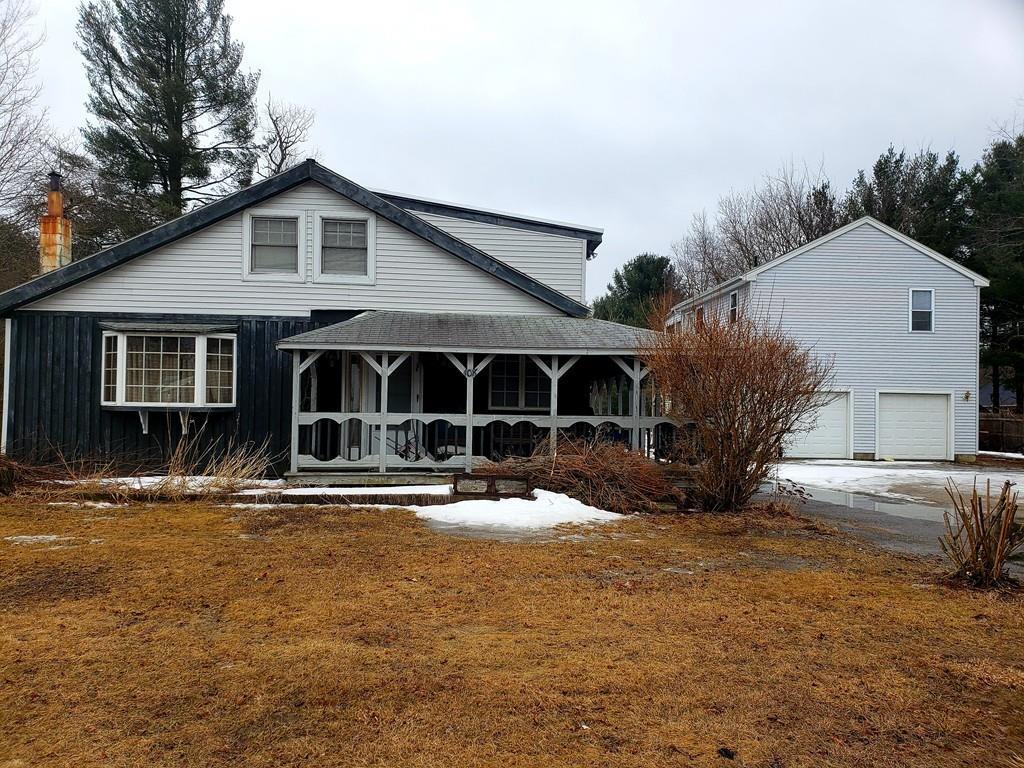 108 Main St - Photo 1