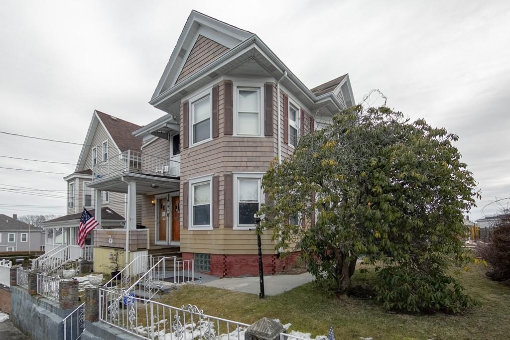 156 Washington St - Photo 1