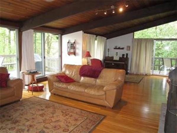 112 Puritan Lane - Photo 1