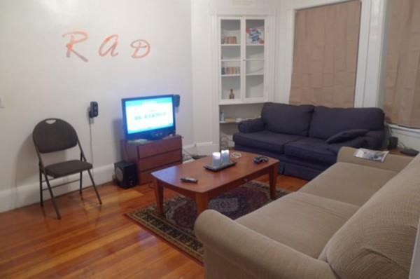 862 Huntington Ave - Photo 1
