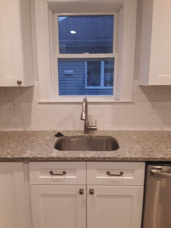 207 Lowell Street - Photo 1