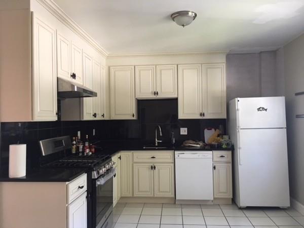 68A Cedar St - Photo 1