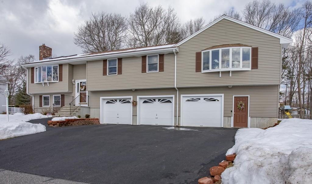 31 Crabtree Lane - Photo 1