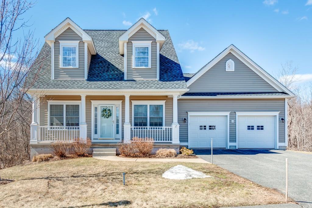 15 Chapman Chase - Photo 1