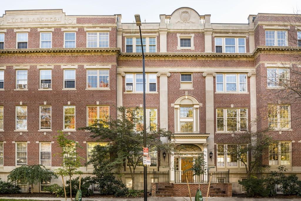 244 Brattle Street - Photo 1