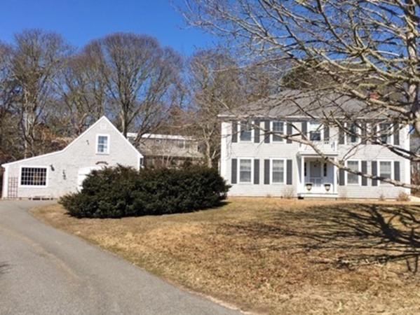 20 Sybil Dr - Photo 1