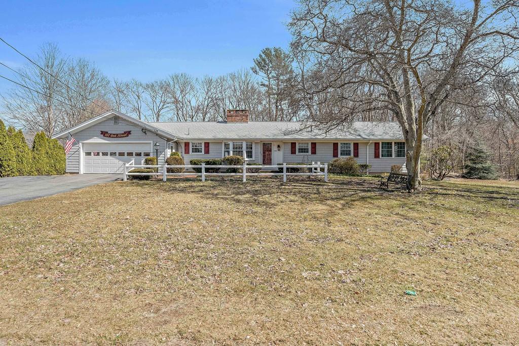 107 Oak - Photo 1