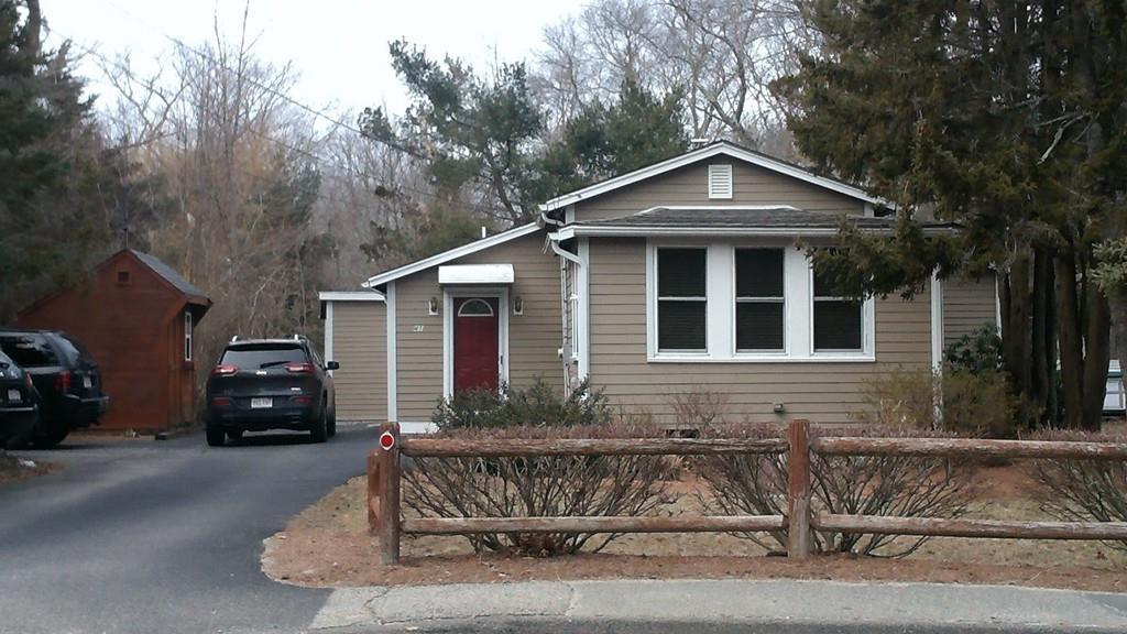 41 Smiths Ln - Photo 1