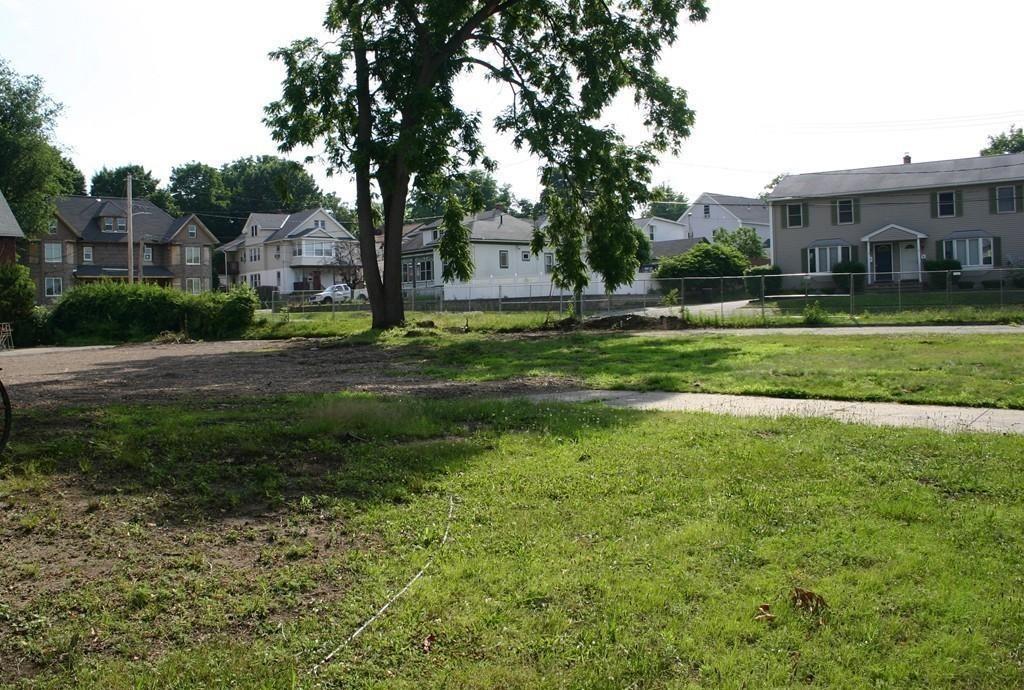 105 East St - Photo 1