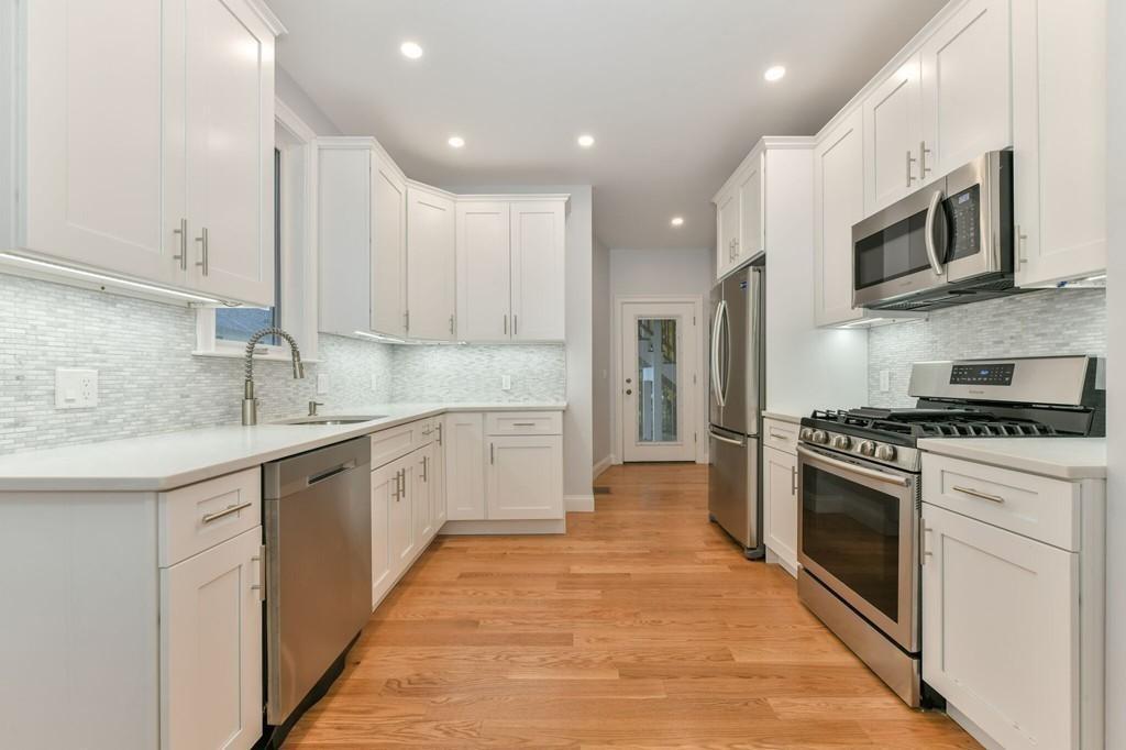 31 Port Norfolk - Photo 1