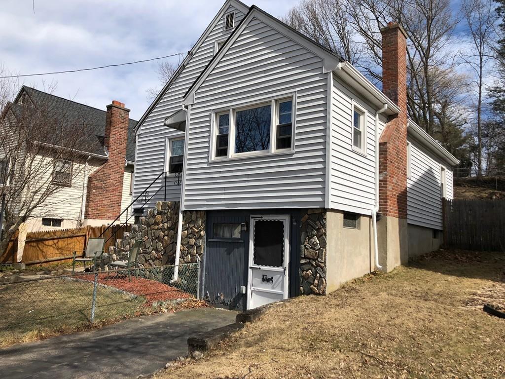 108 Vogel St - Photo 1