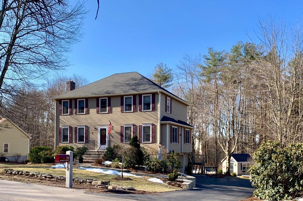242 Daniels Street - Photo 1