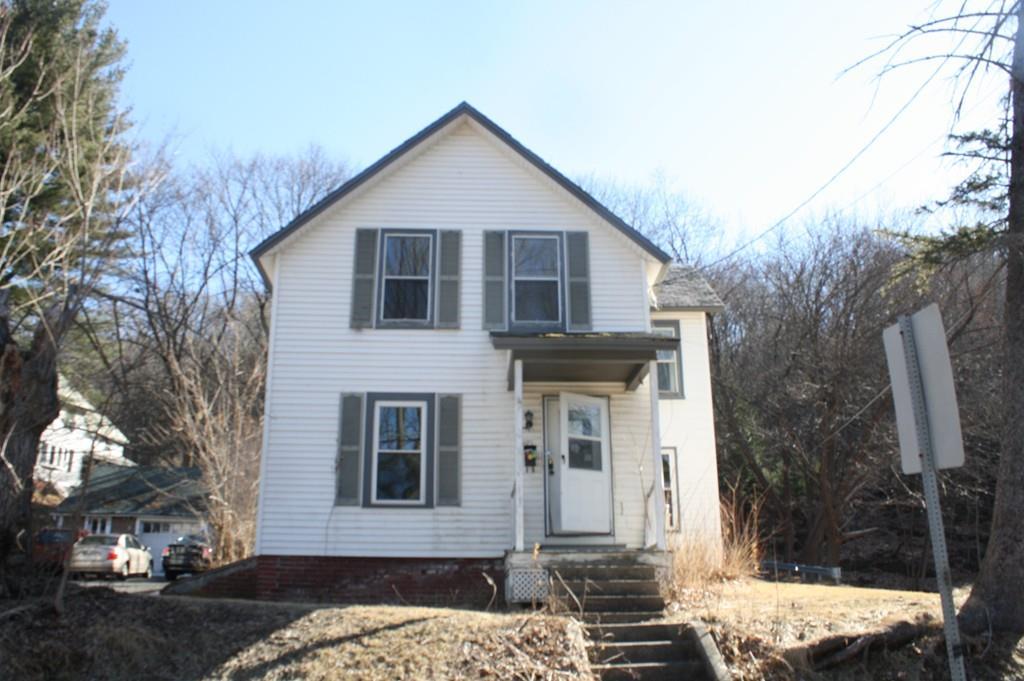 221 Hope St - Photo 1