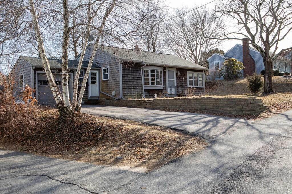26 Hall St - Photo 1