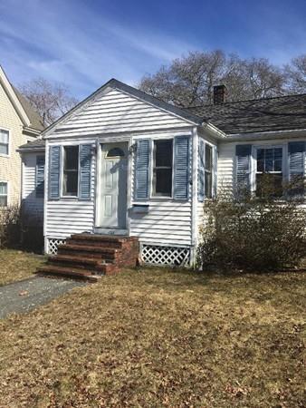 122 Oak St - Photo 1