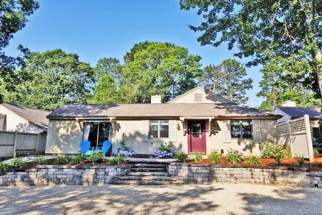 12 Brassie Way - Photo 1