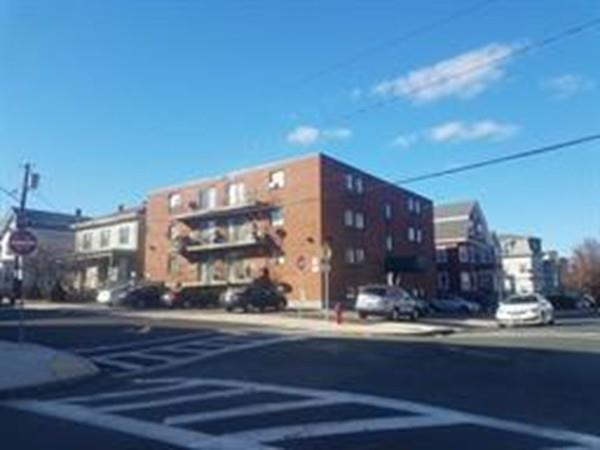 33 Cary Ave - Photo 1