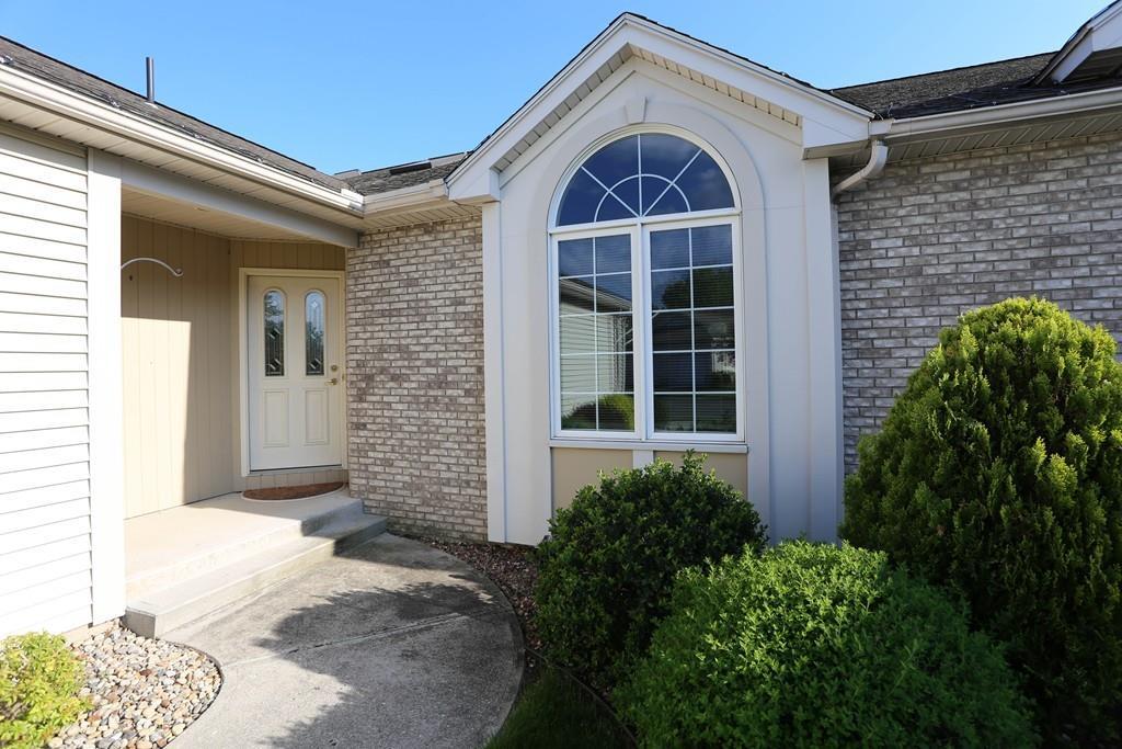 111 Pine Grove Drive - Photo 1