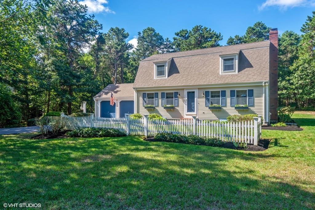 1166 Old Post Rd - Photo 1