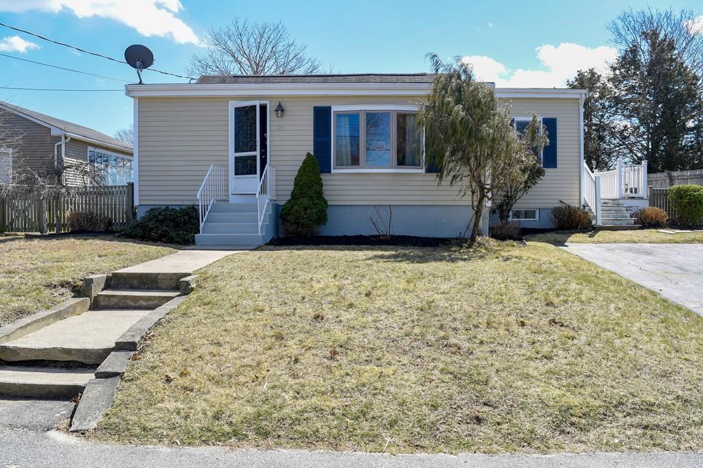 21 Sedgewick Rd - Photo 1