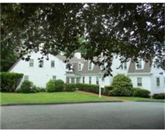 212 Sandwich Street - Photo 1