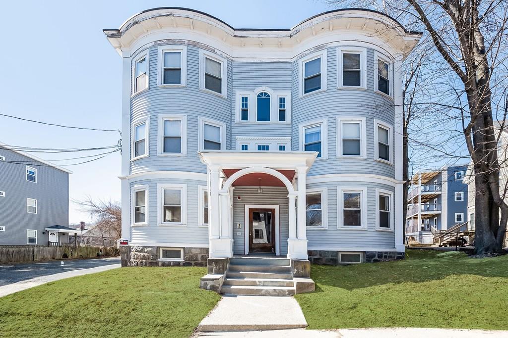 44 Champney St - Photo 1