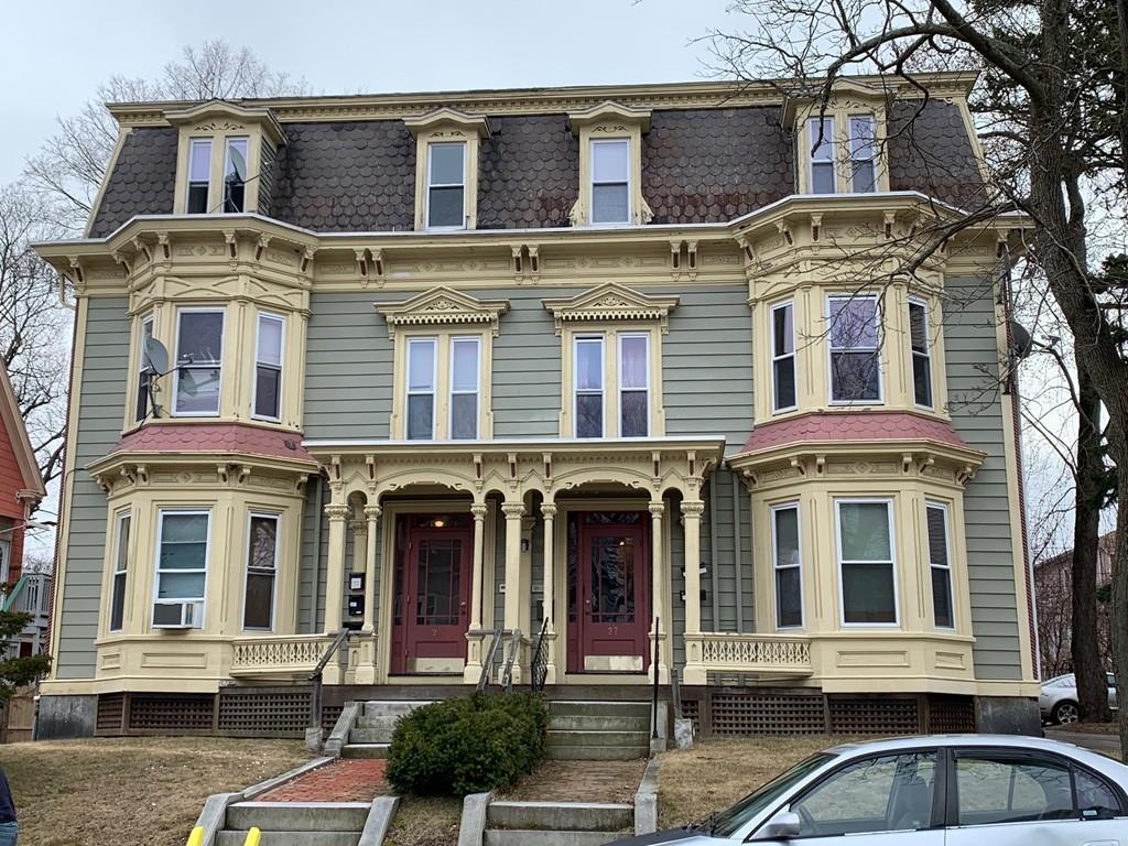 27 Hollywood St - Photo 1
