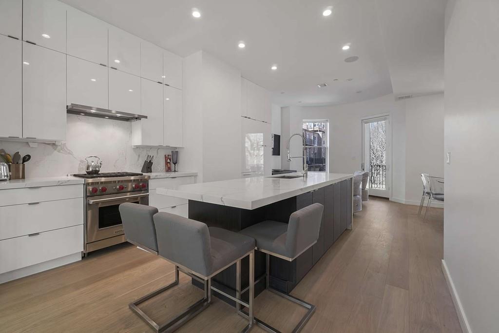429 Columbus Avenue - Photo 1