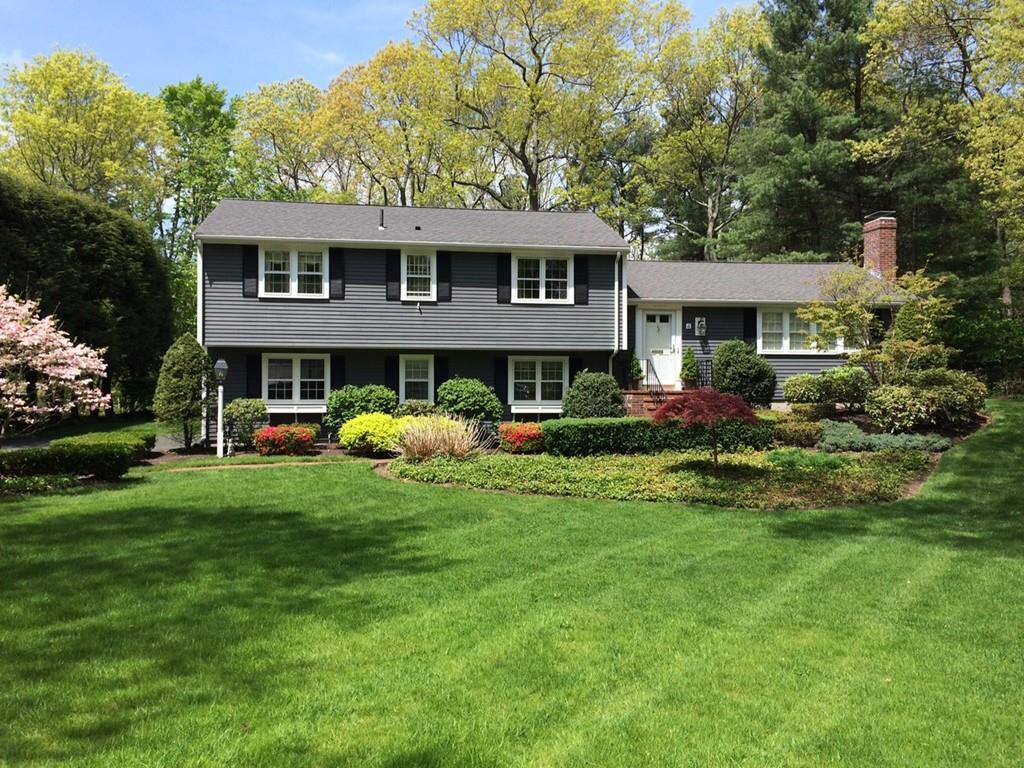 4 Mast Hill Rd - Photo 1