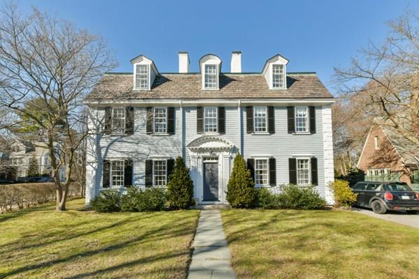 115 Coolidge Hill - Photo 1