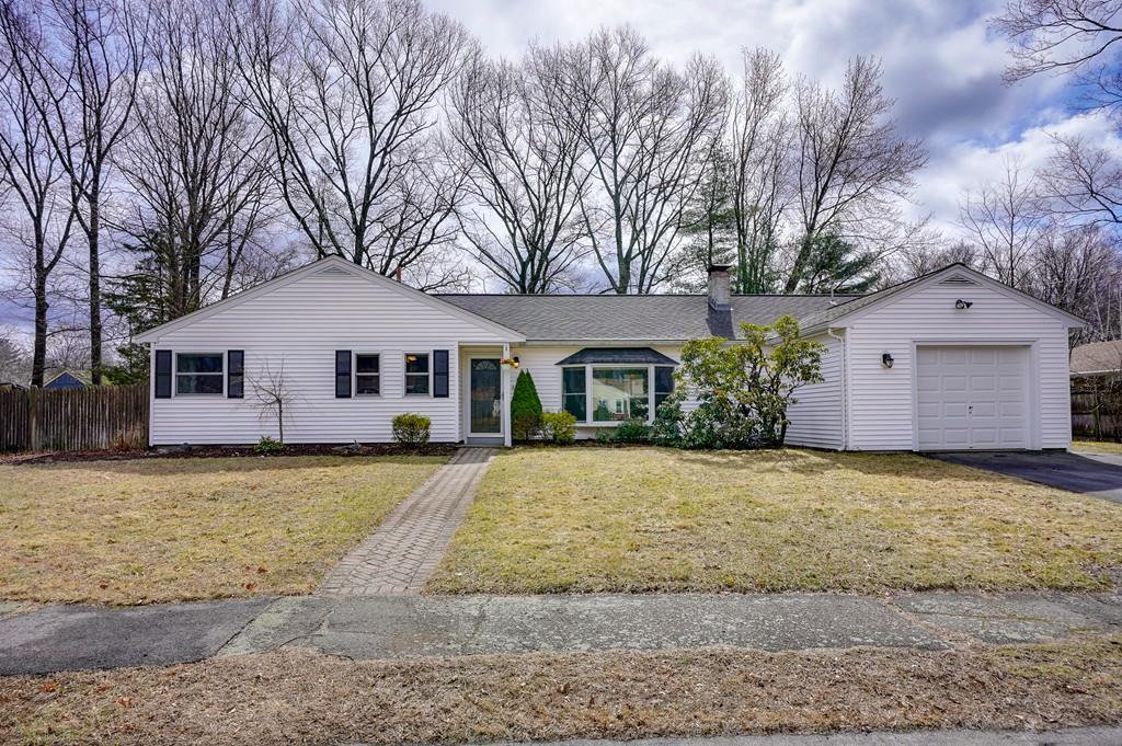44 Hemlock Dr - Photo 1